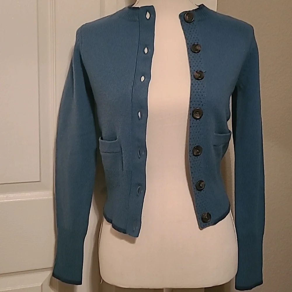 Brooks Brothers - Picture 1 of 6